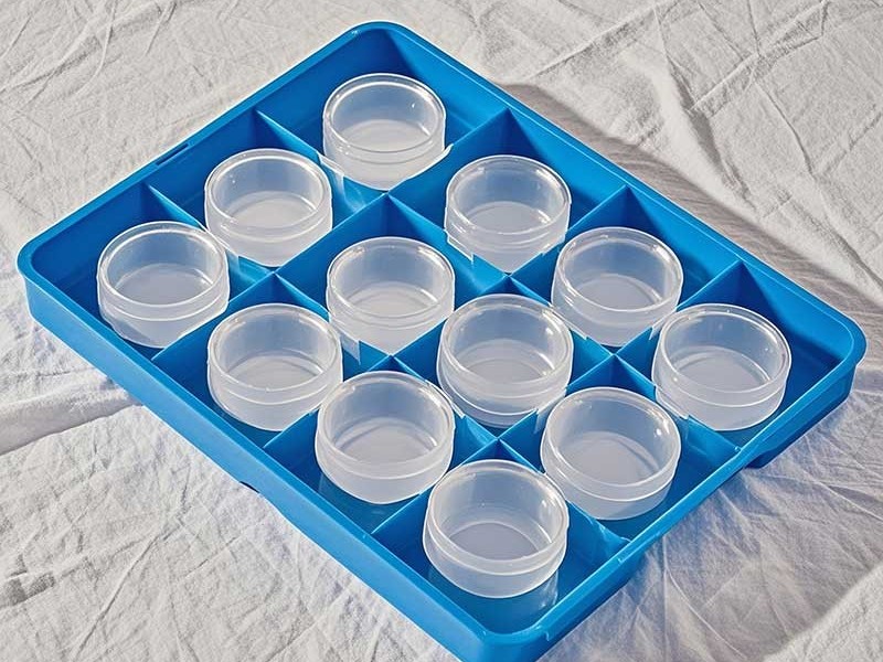 藥盒分裝防潮密封收納盒注塑模具生產(chǎn)廠家 藥盒分裝防潮密封收納盒注塑模具生產(chǎn)廠家